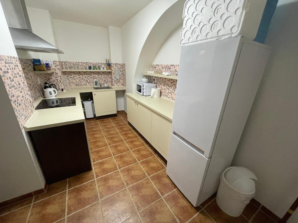 Apartman Atelier Kadan Bagian luar foto